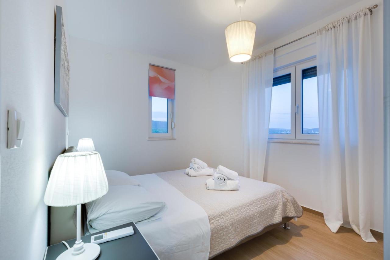 Apartments Evita Bibinje Eksteriør bilde