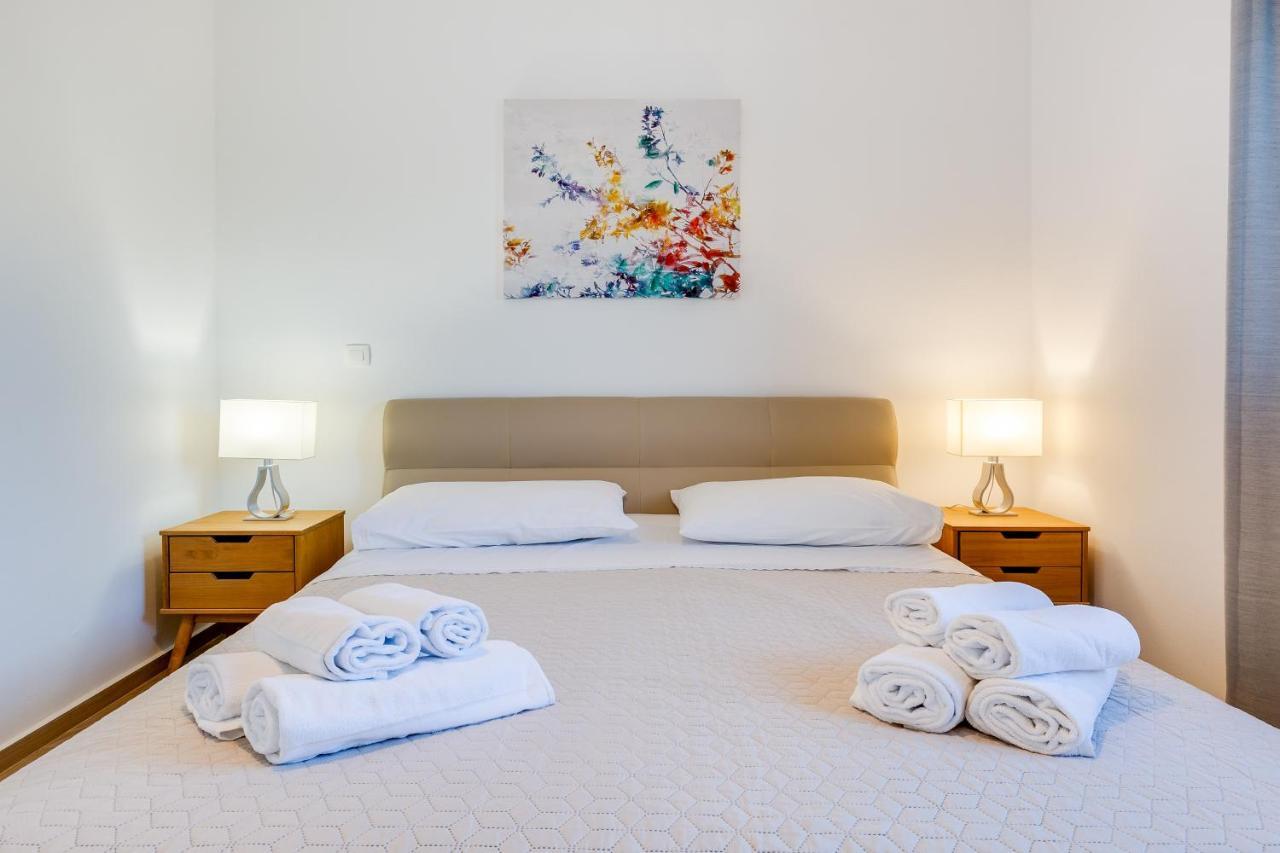 Apartments Evita Bibinje Eksteriør bilde