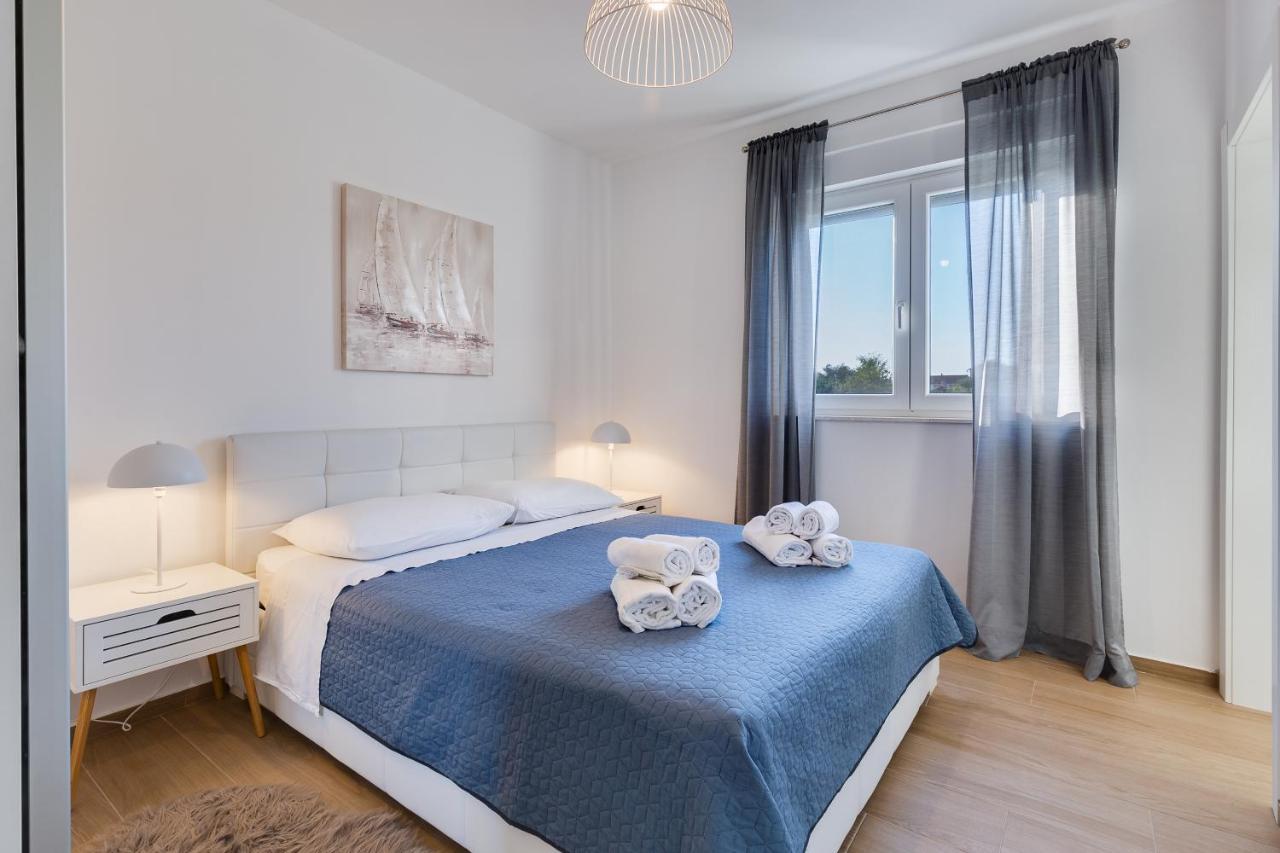 Apartments Evita Bibinje Eksteriør bilde
