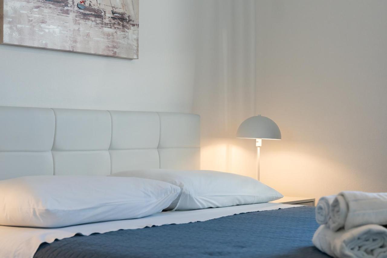 Apartments Evita Bibinje Eksteriør bilde